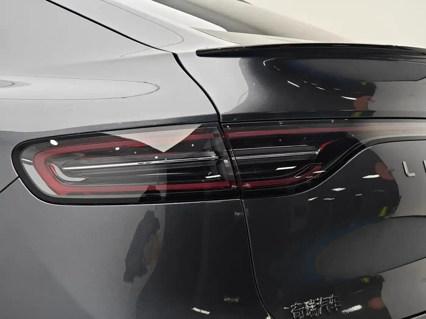 Zhijie R7 2024 Pure Electric 802km Max — миниатюра 16