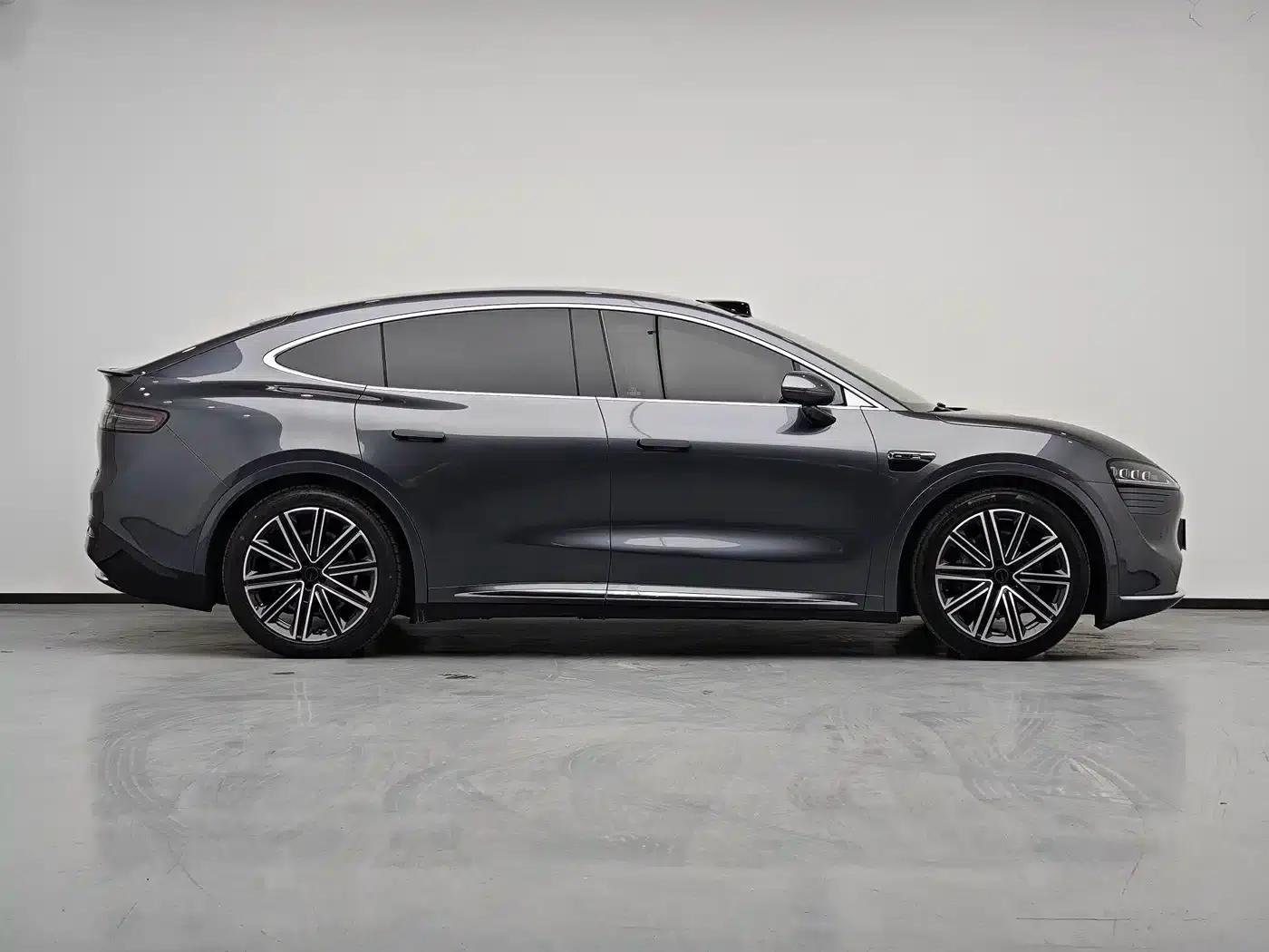 Zhijie R7 2024 Pure Electric 802km Max — миниатюра 17