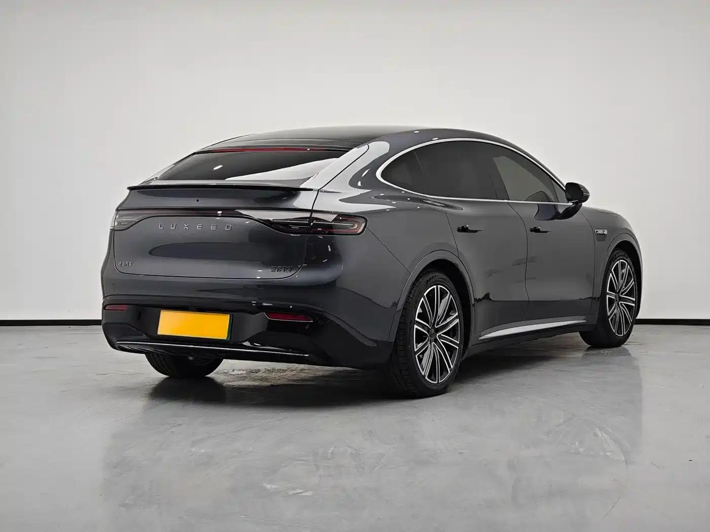 Zhijie R7 2024 Pure Electric 802km Max — миниатюра 4