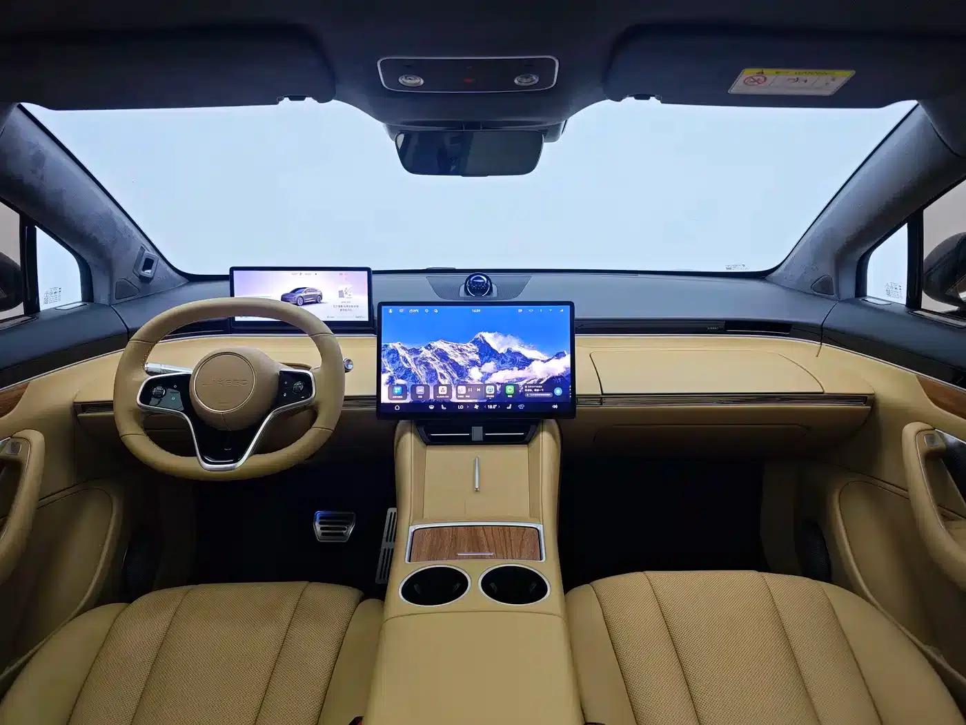Zhijie R7 2024 Pure Electric 802km Max — миниатюра 10