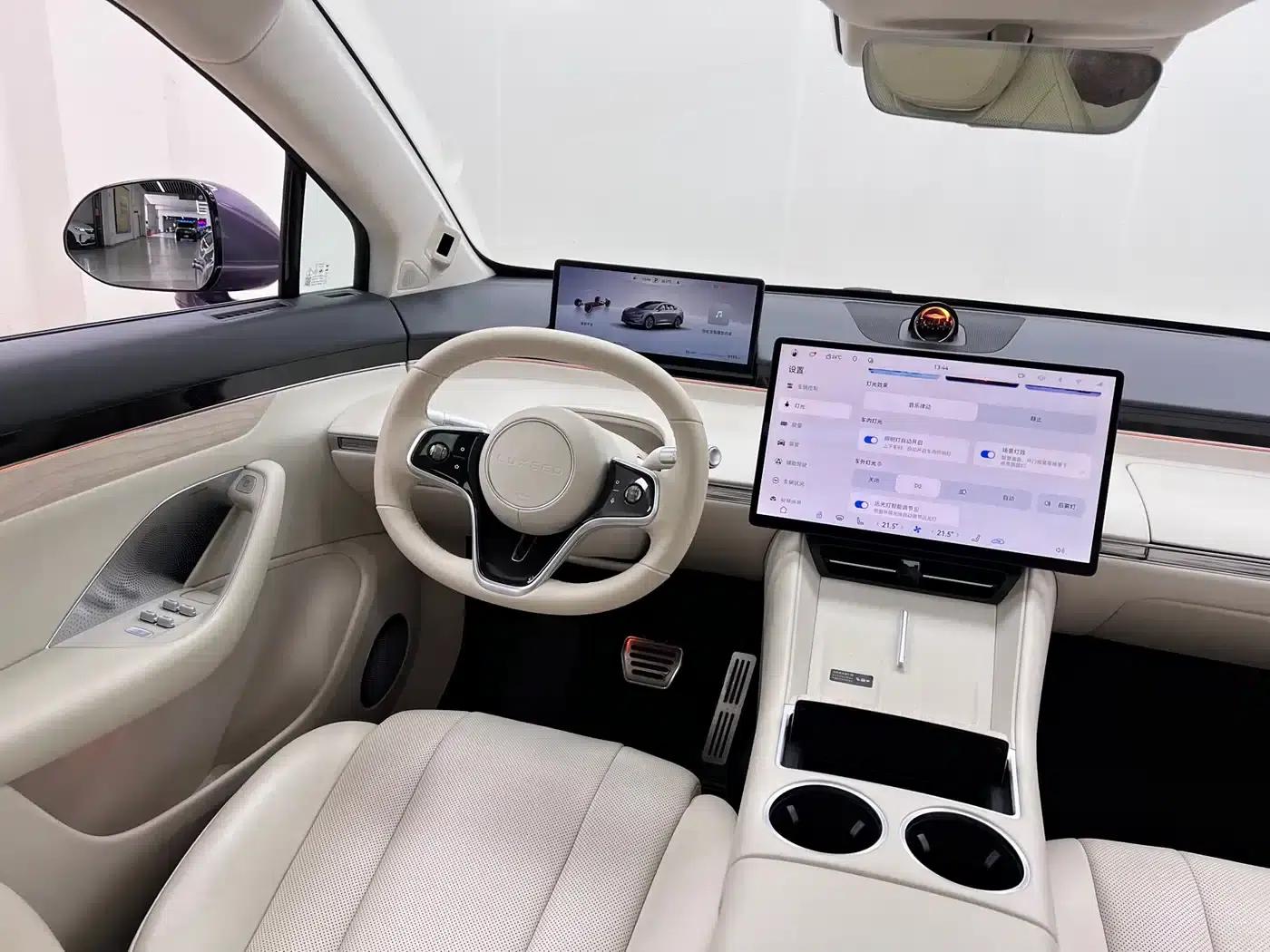 Zhijie R7 2025 Model, Extended Range 331km Ultra — миниатюра 21