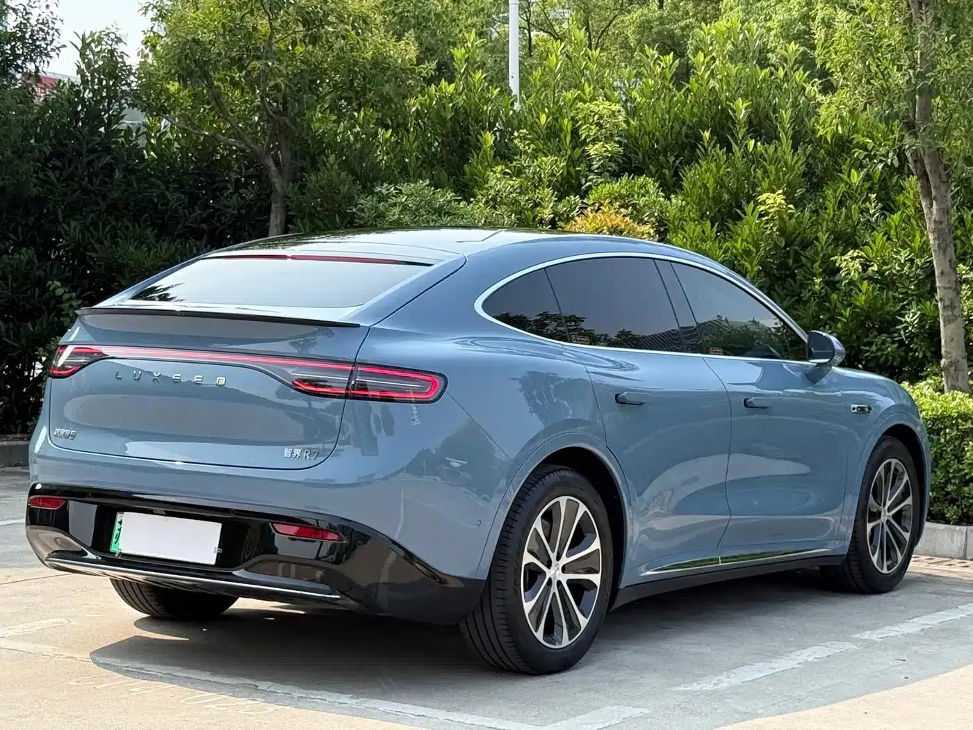 Zhijie R7 2024 Pure Electric 667km Pro — миниатюра 5