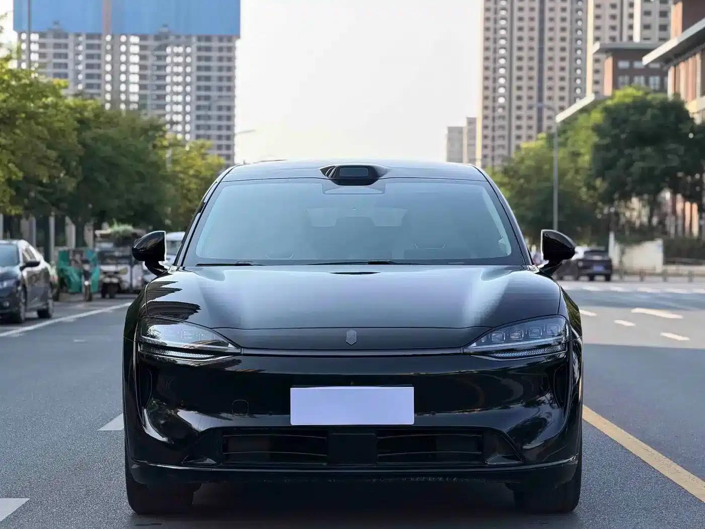 Zhijie R7 2026 Pure Electric Max + 192-line LiDAR — миниатюра 2