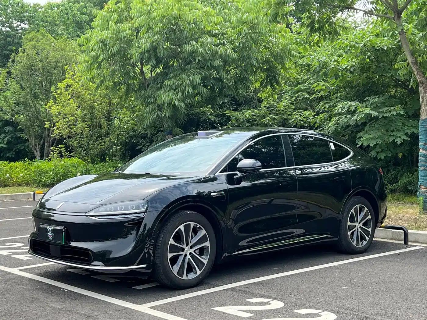 Zhijie R7 2026 Pure Electric (Max 192-line LiDAR) — миниатюра 1