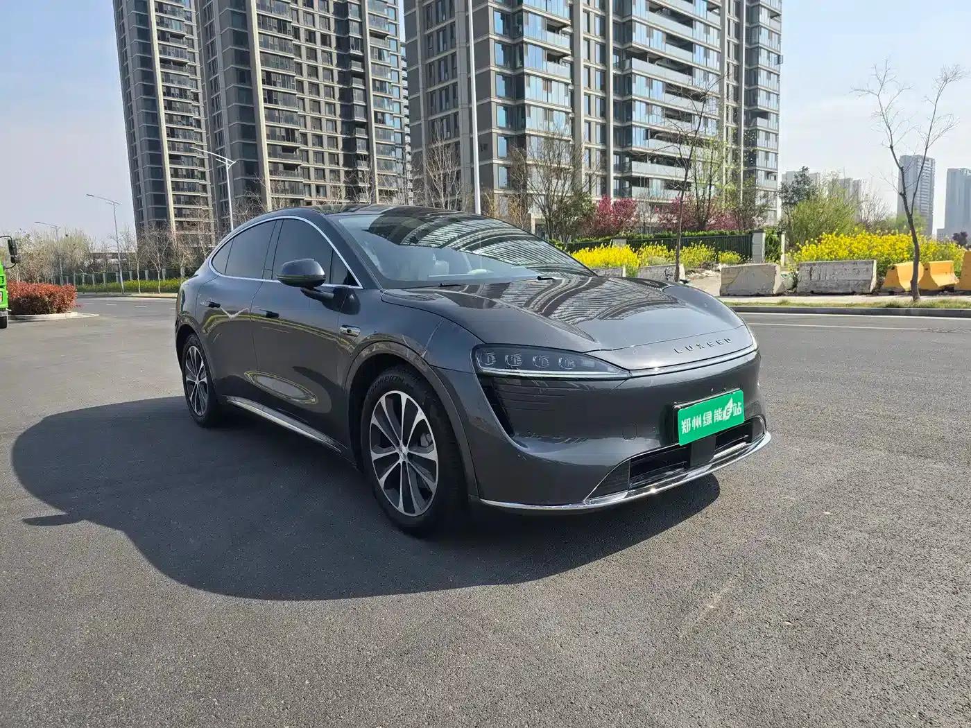 Zhijie R7 2025 Model Extended Range 251km Pro — миниатюра 3