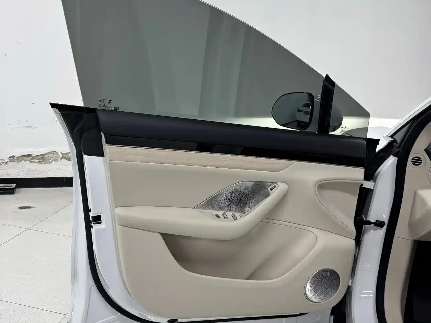 Zhijie R7 2024 Pure Electric 802km Max — миниатюра 8