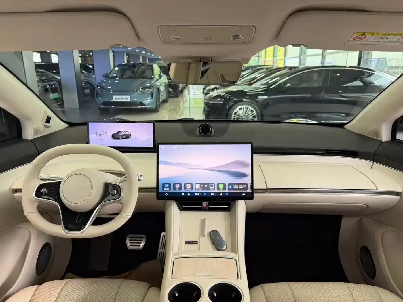 Zhijie R7 2024 Pure Electric 667km Pro — миниатюра 7