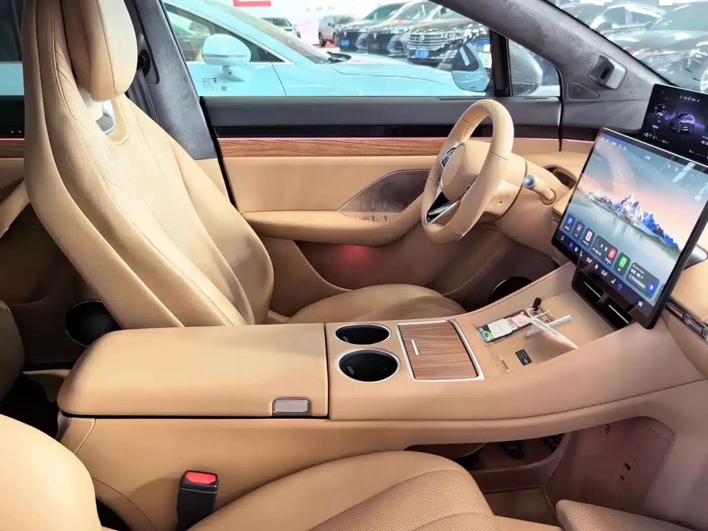 Zhijie R7 2025 Model, Extended Range 331km Ultra — миниатюра 11