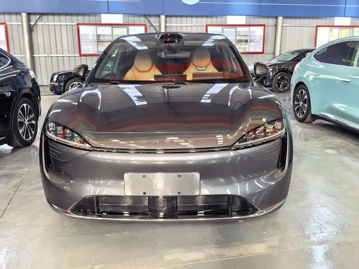 Zhijie R7 2025 Model, Extended Range 331km Ultra — миниатюра 3