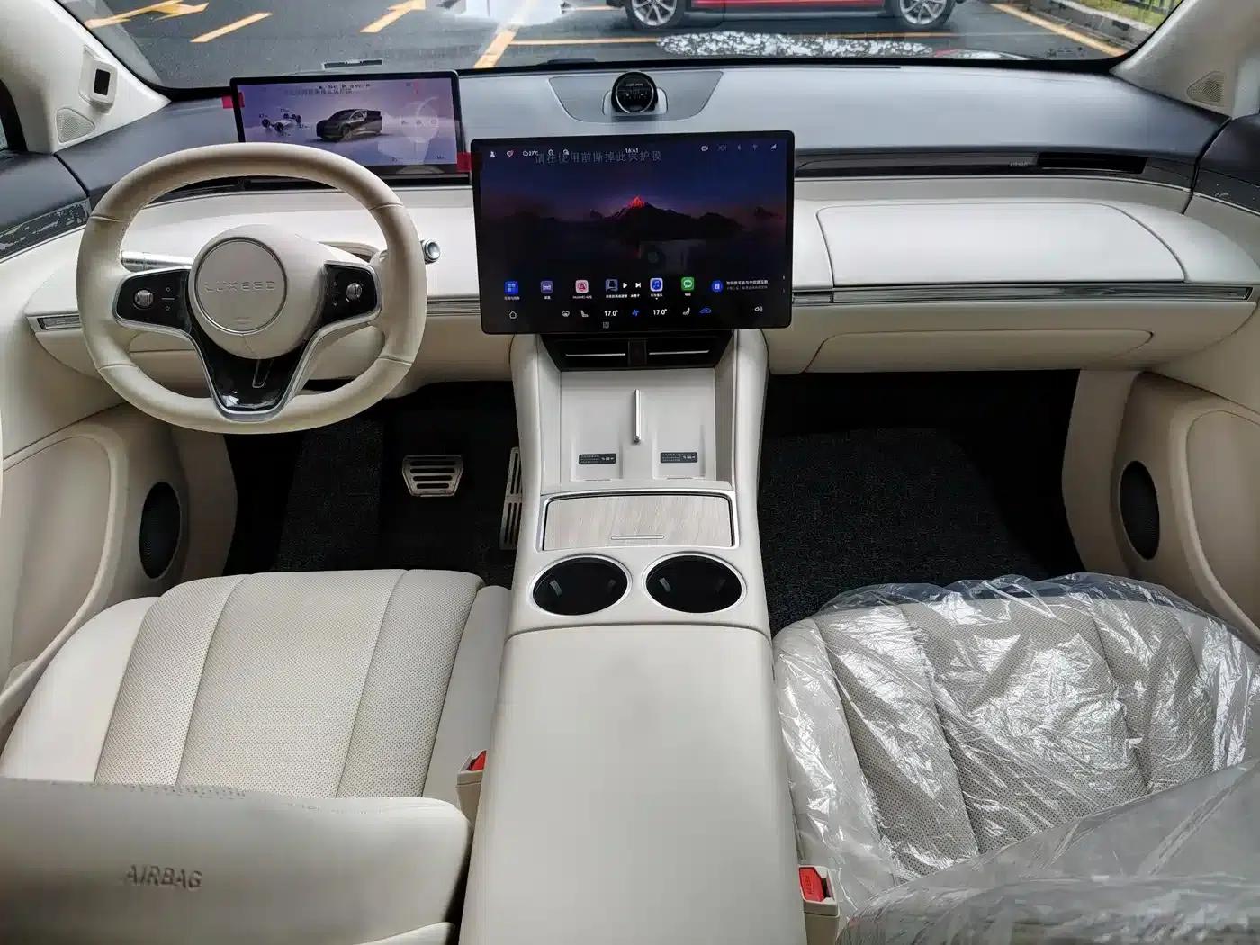 Zhijie R7 2025 Model, Extended Range 251km Max — миниатюра 6