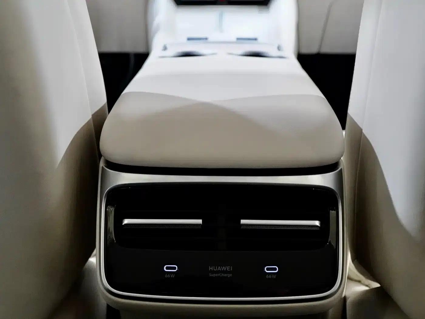 Zhijie R7 2025 Model, Extended Range 251km Max — миниатюра 8