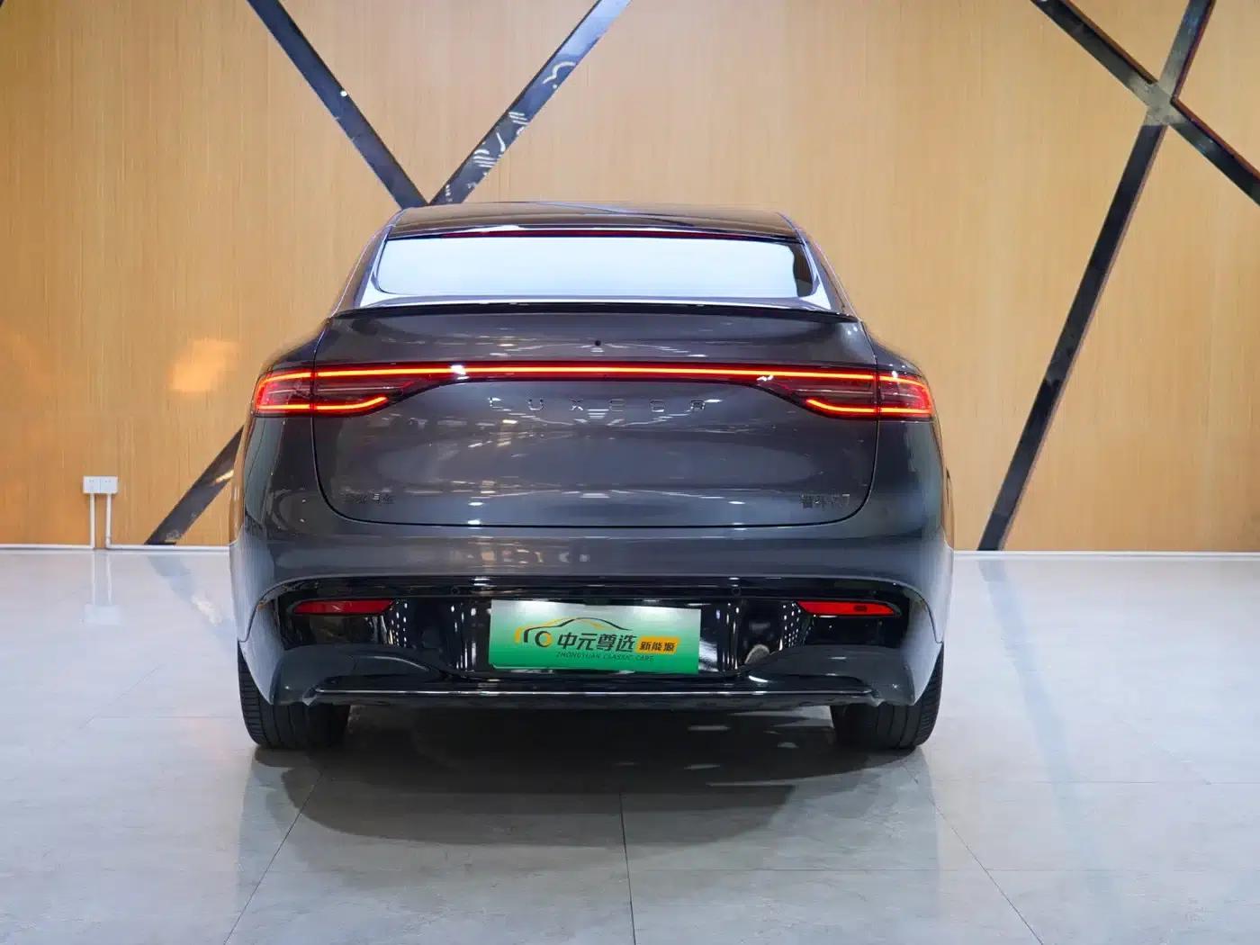 Zhijie R7 2025 Model, Extended Range 331km Ultra — миниатюра 14