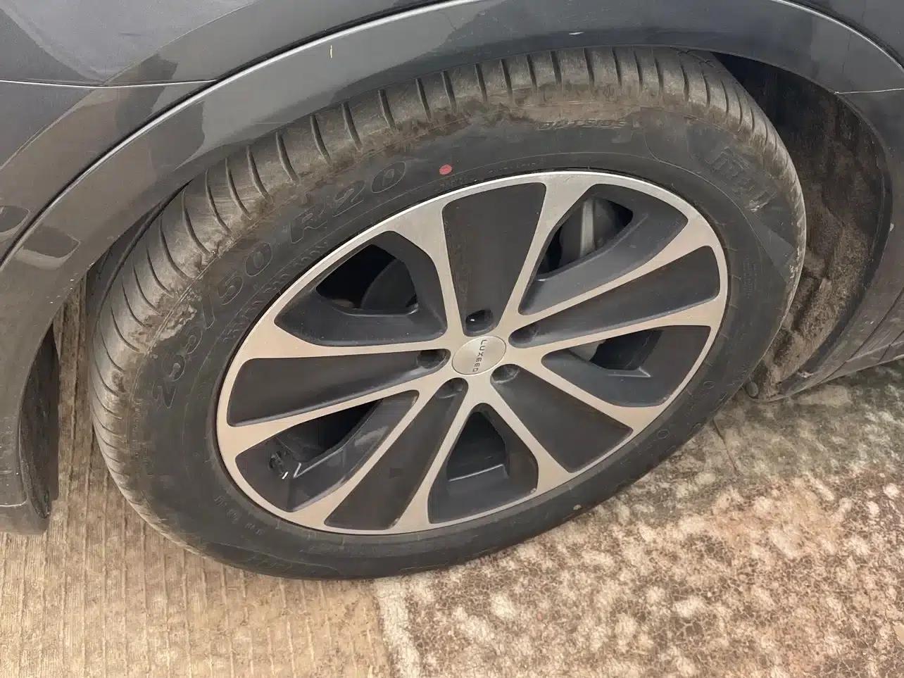 Zhijie R7 2024 Pure Electric 667km Pro — миниатюра 3