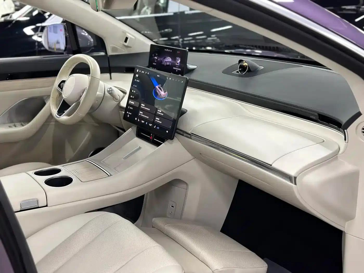 Zhijie R7 2024 Pure Electric 736km Ultra — миниатюра 16