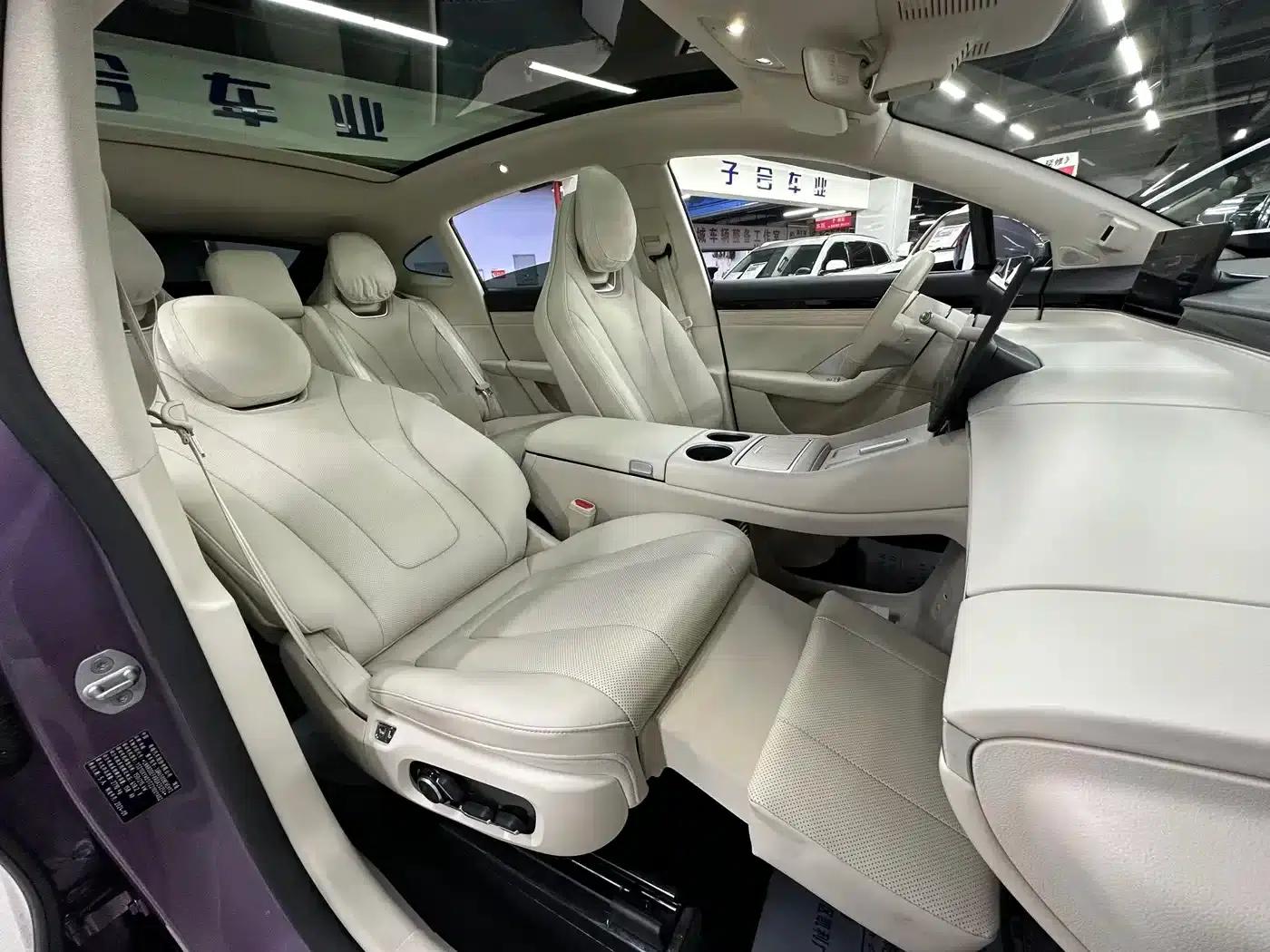 Zhijie R7 2024 Pure Electric 736km Ultra — миниатюра 17