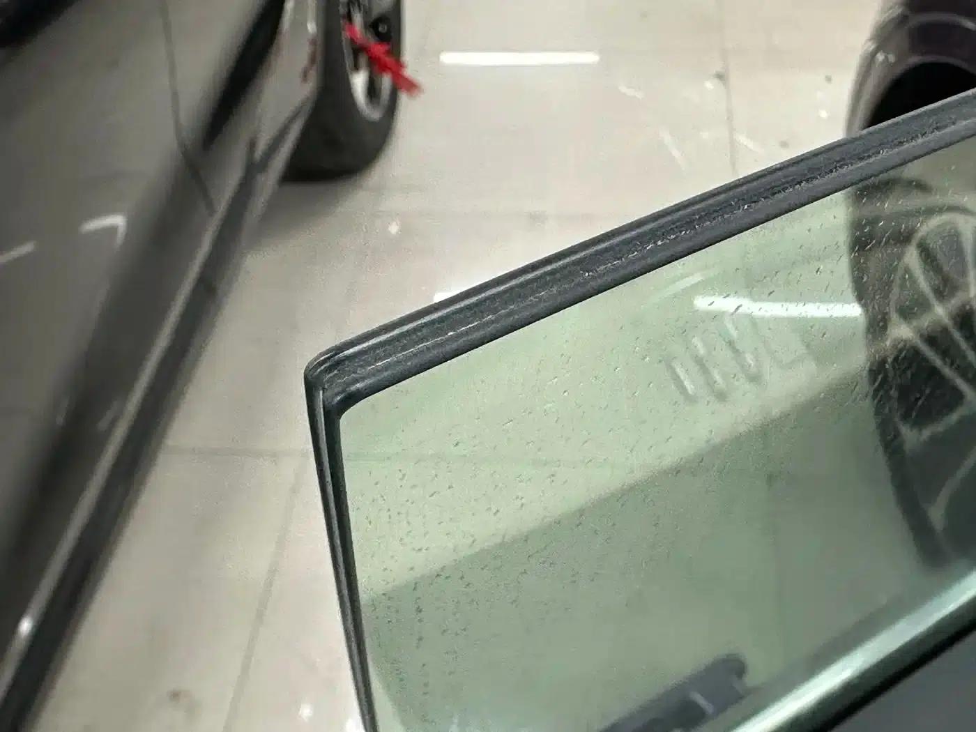 Zhijie R7 2024 Pure Electric 736km Ultra — миниатюра 32
