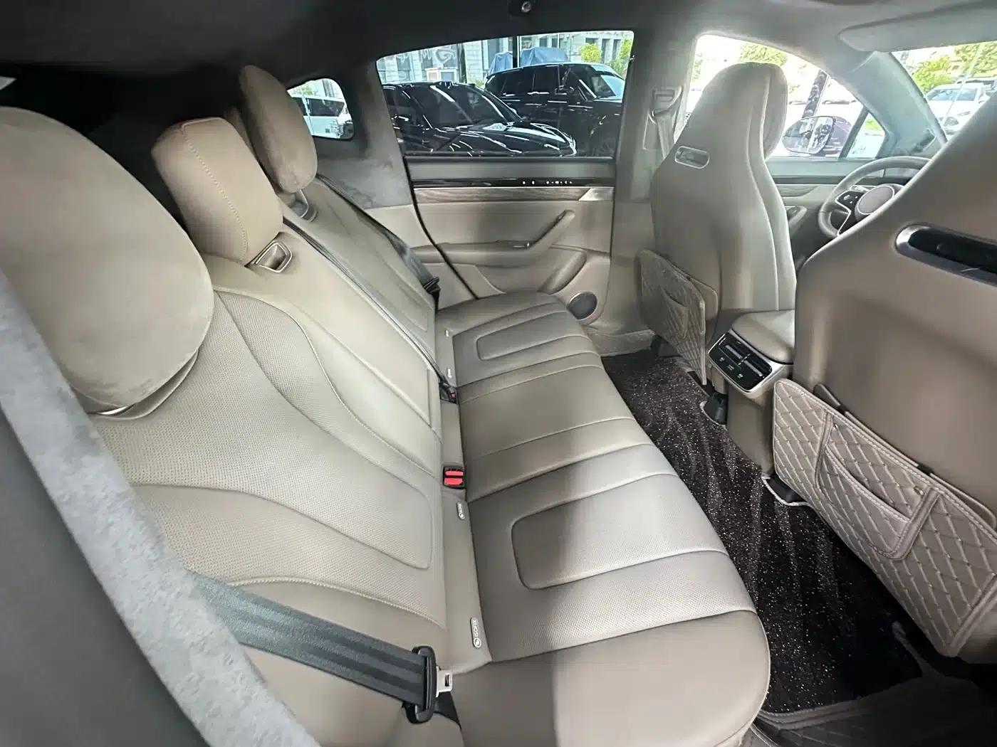 Zhijie R7 2024 Pure Electric 736km Ultra — миниатюра 9