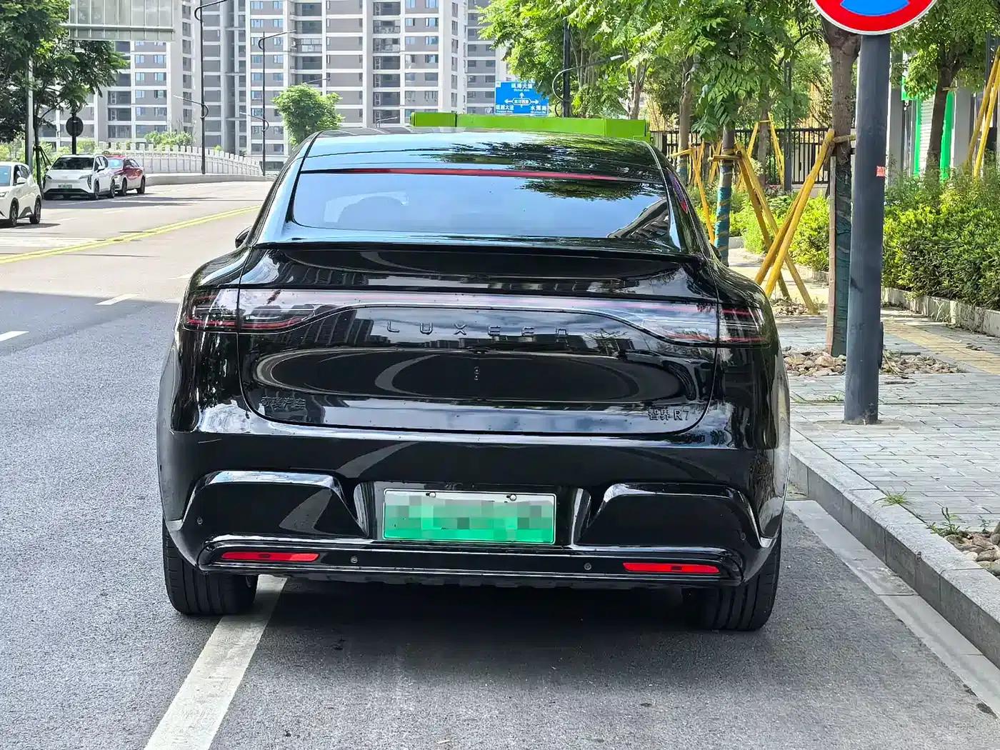 Zhijie R7 2026 Pure Electric (Ultra 192-line LiDAR) — миниатюра 14