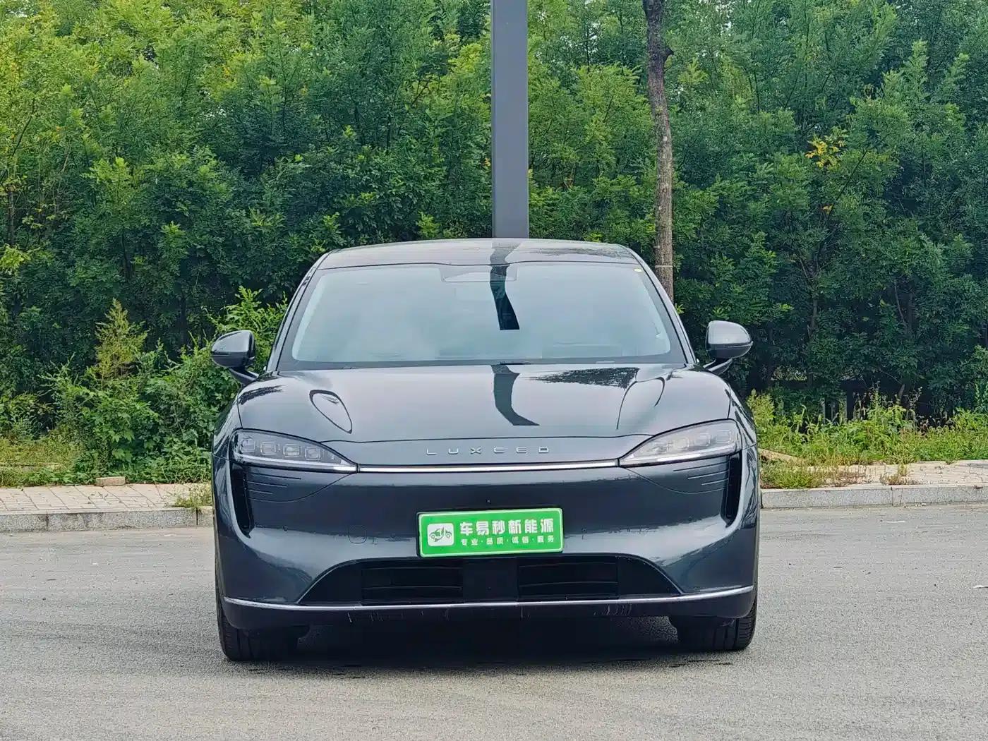 Zhijie R7 2024 Pure Electric 667km Pro — миниатюра 2