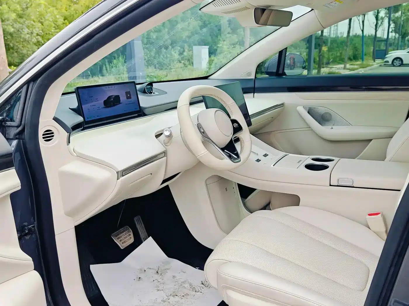 Zhijie R7 2024 Pure Electric 667km Pro — миниатюра 8