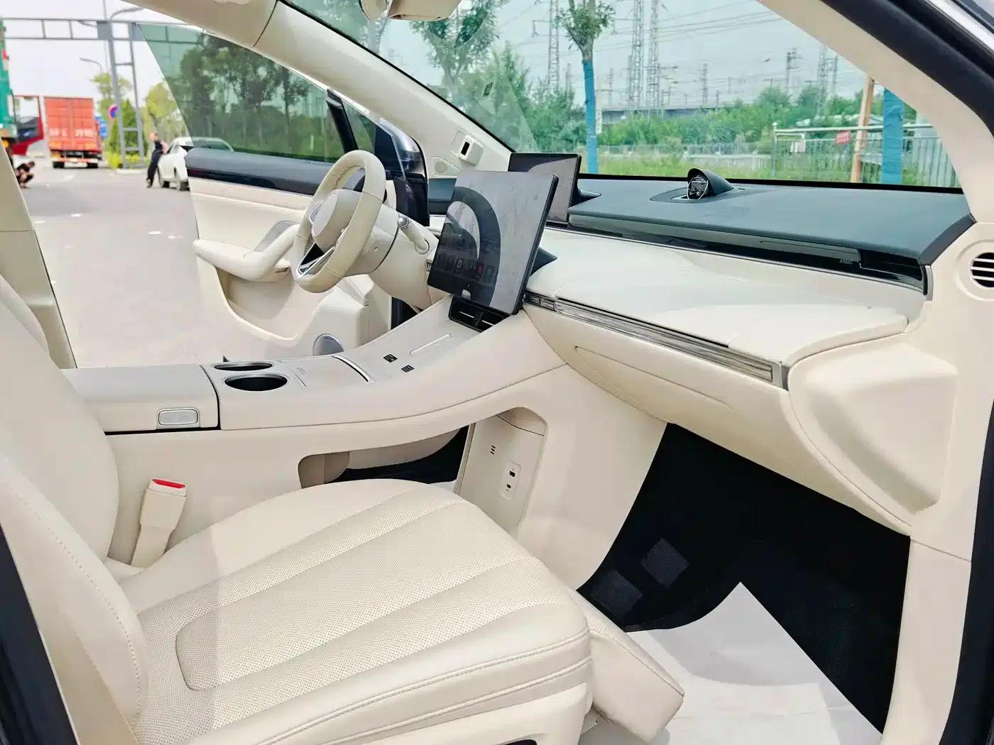 Zhijie R7 2024 Pure Electric 667km Pro — миниатюра 9
