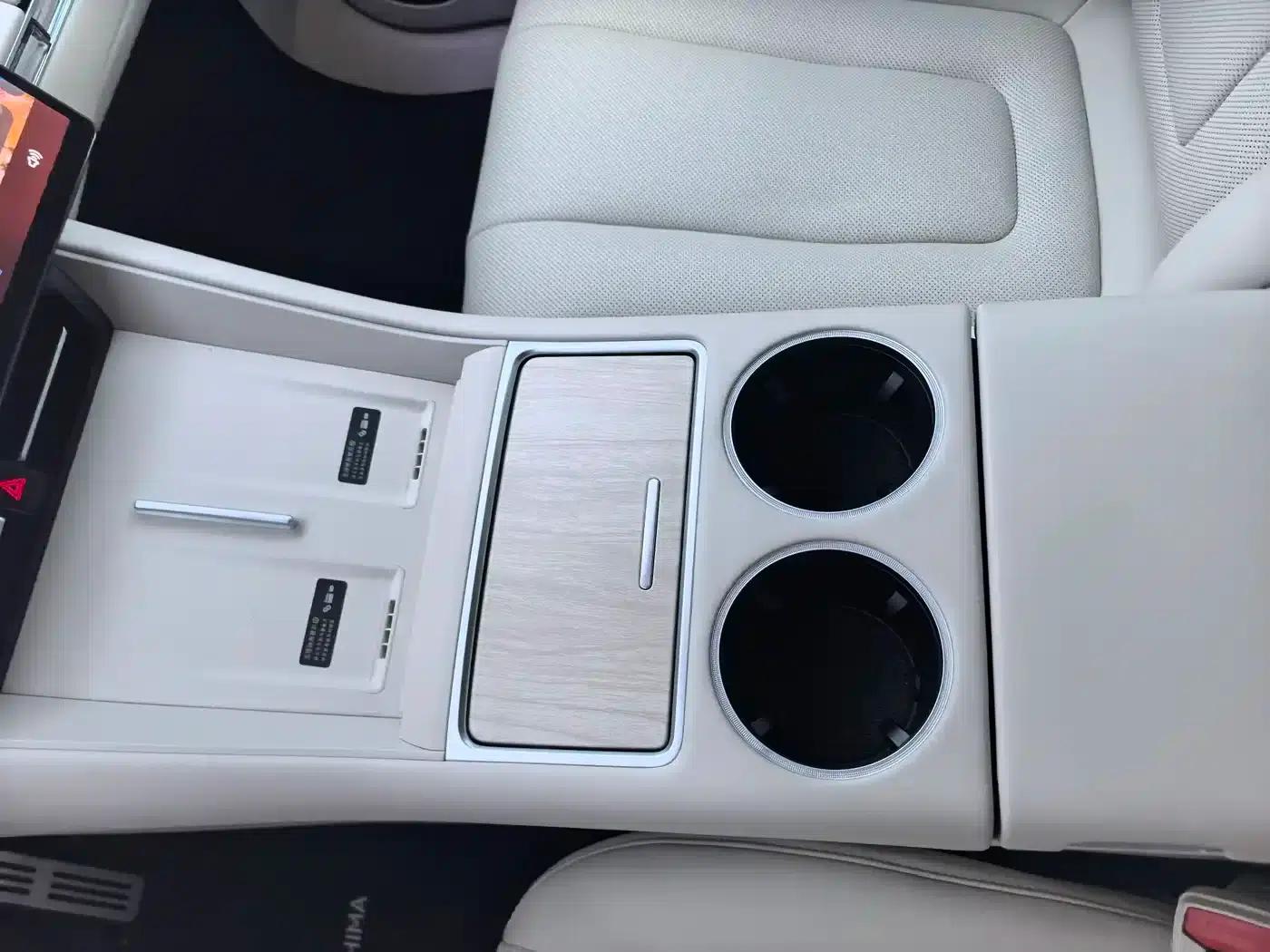 Zhijie R7 2026 Pure Electric Max+ (192-line LiDAR) — миниатюра 15