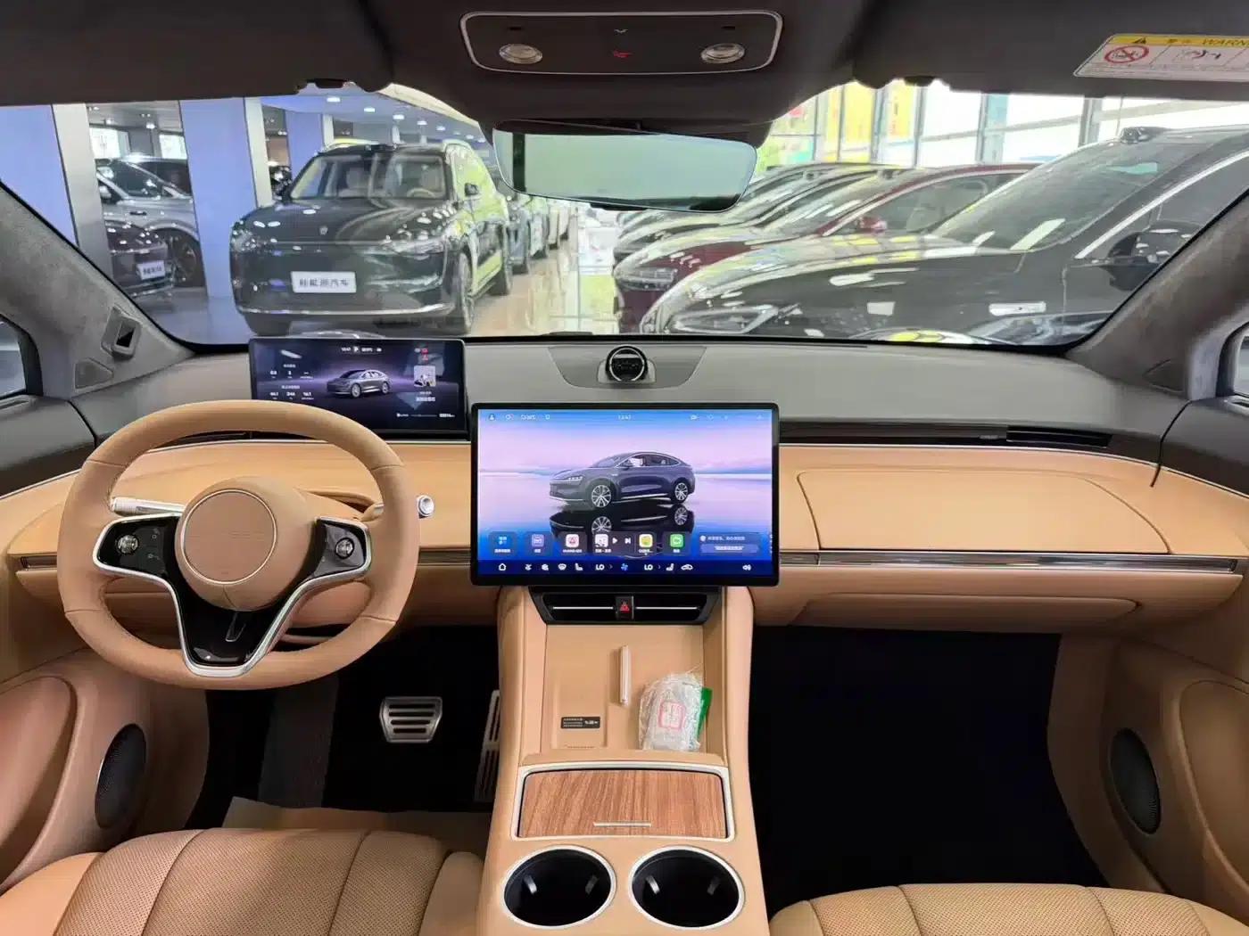 Zhijie R7 2024 Pure Electric 667km Pro — миниатюра 7