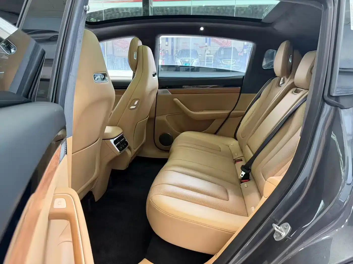 Zhijie R7 2024 Pure Electric 667km Pro — миниатюра 9
