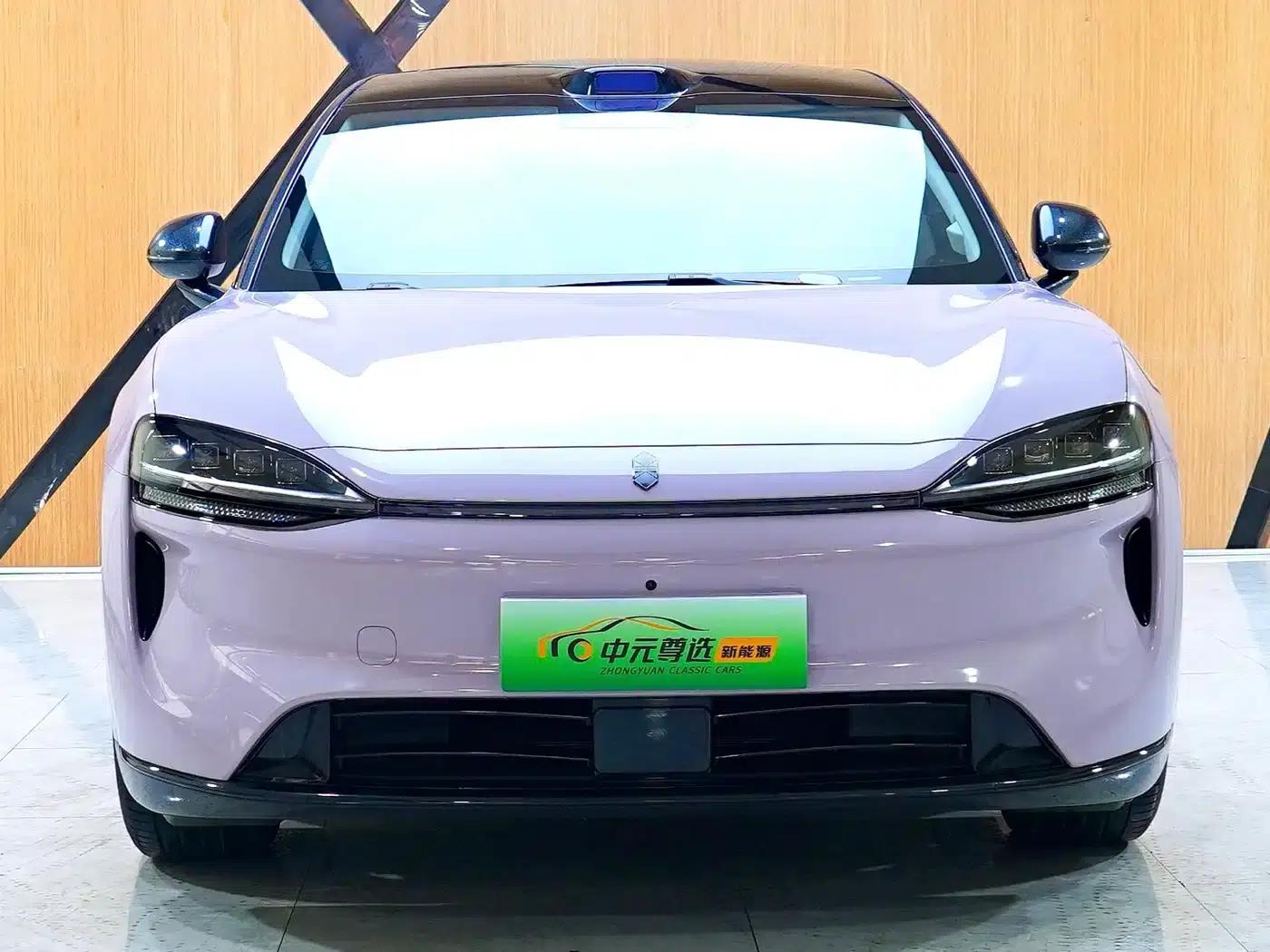 Zhijie R7 2026 Pure Electric Max + 192-line LiDAR — миниатюра 2