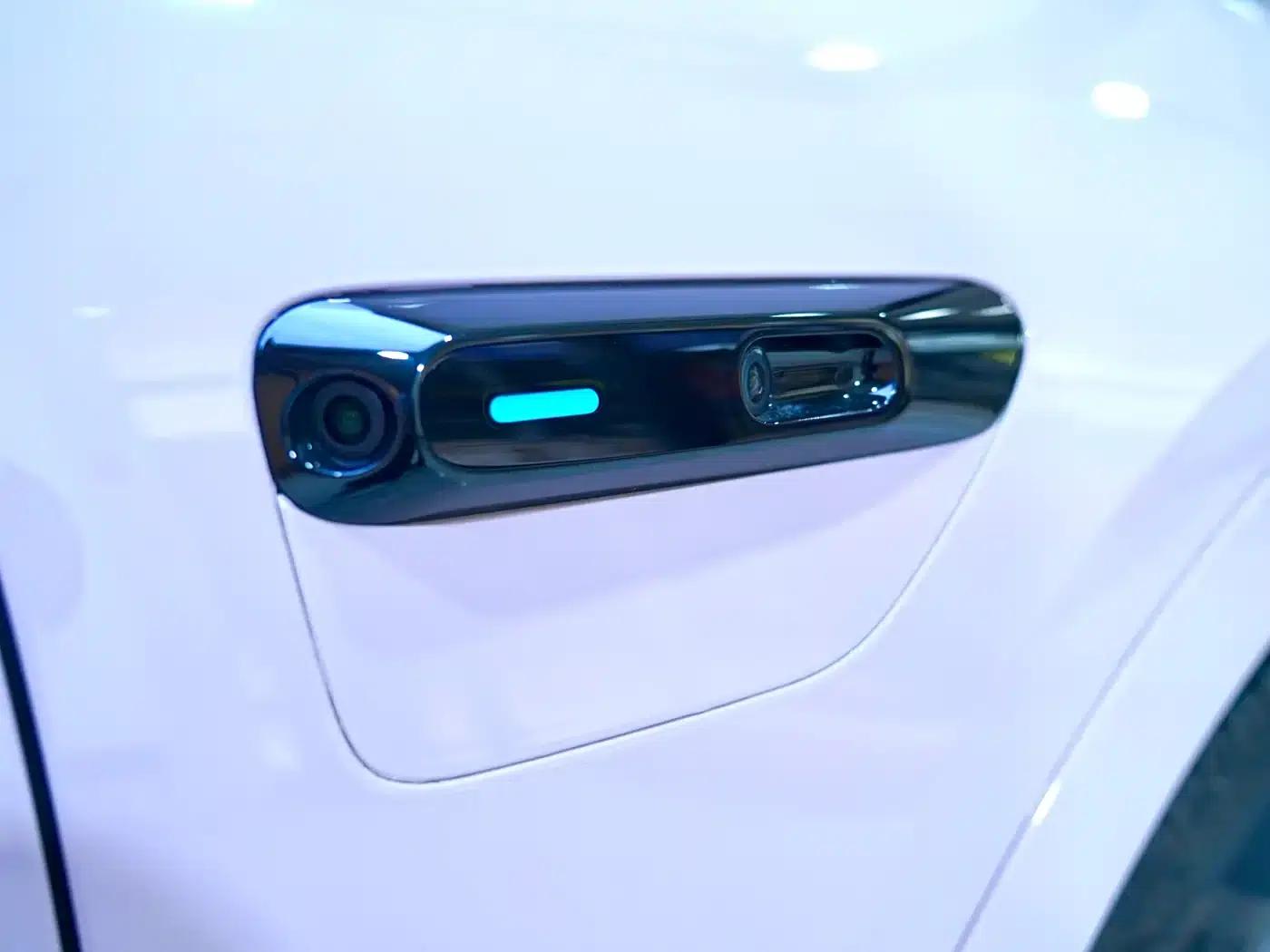 Zhijie R7 2026 Pure Electric Max + 192-line LiDAR — миниатюра 7