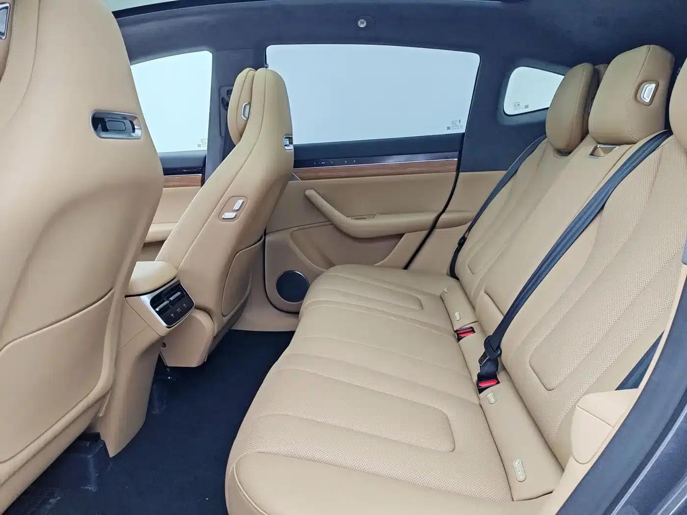 Zhijie R7 2024 Pure Electric 667km Max — миниатюра 5
