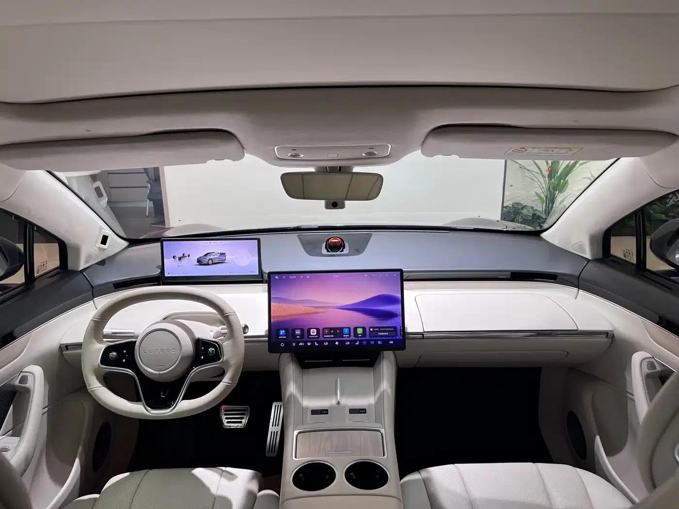 Zhijie R7 2024 Pure Electric 802km Max — миниатюра 12