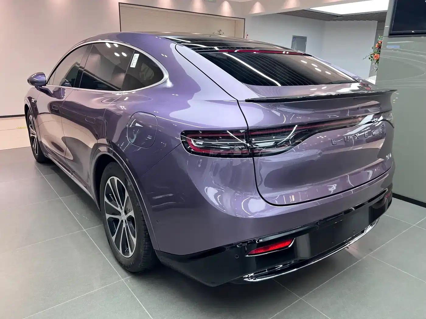 Zhijie R7 2024 Pure Electric 802km Max — миниатюра 8