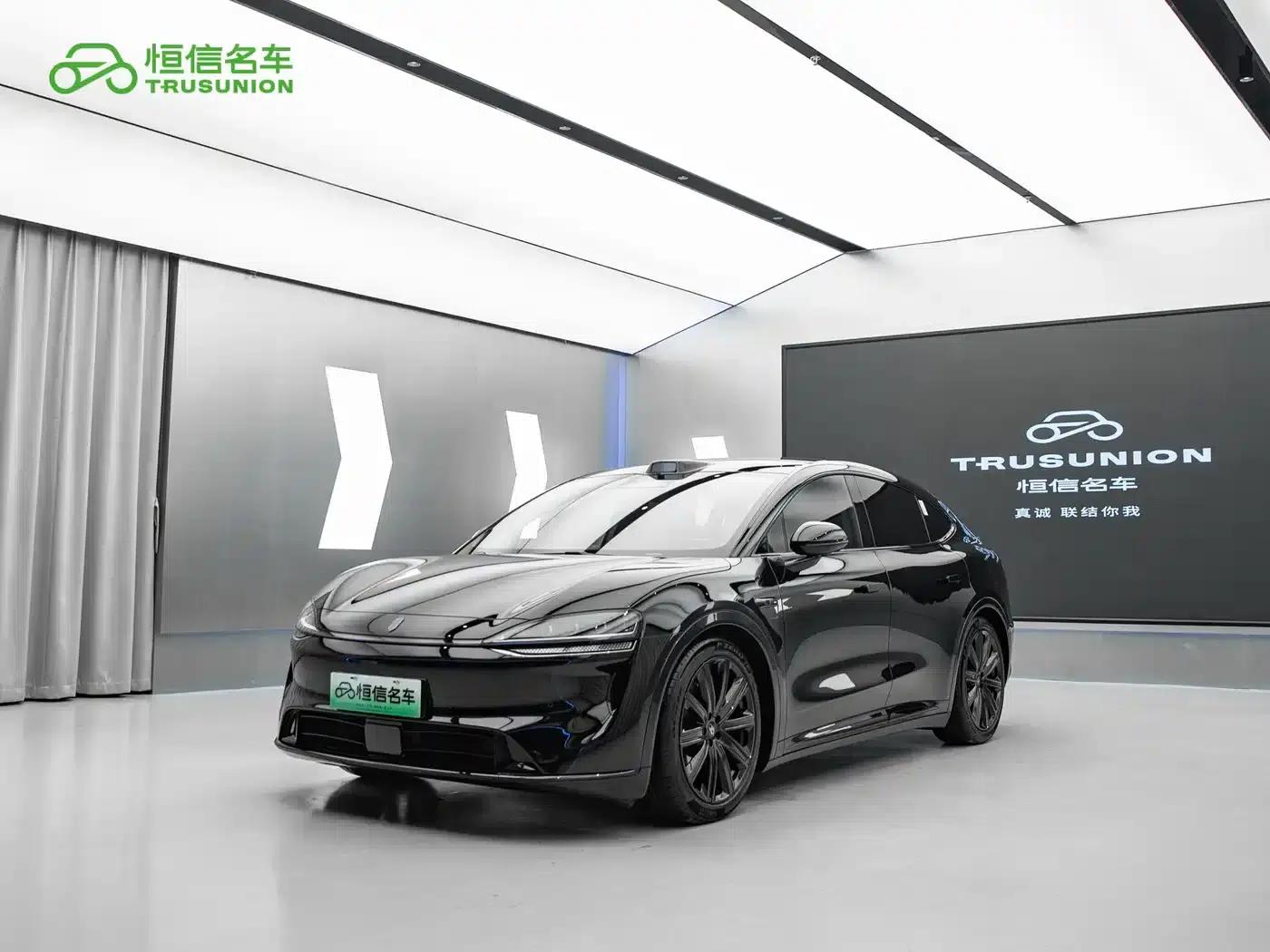 Zhijie R7 2026 Pure Electric Ultra (192-line LiDAR) — миниатюра 1