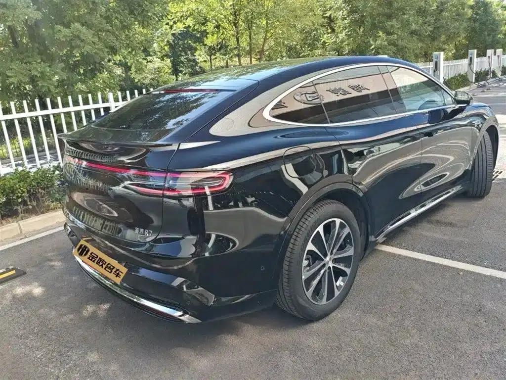 Zhijie R7 2026 Model with Extended Range Max (192-line LiDAR) — миниатюра 2