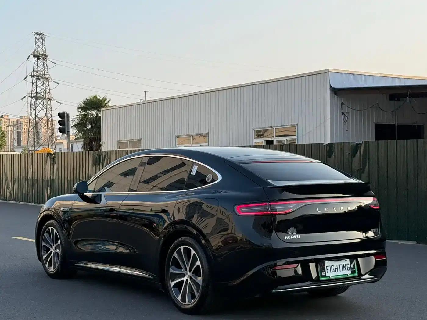 Zhijie R7 2024 Pure Electric 802km Max — миниатюра 14
