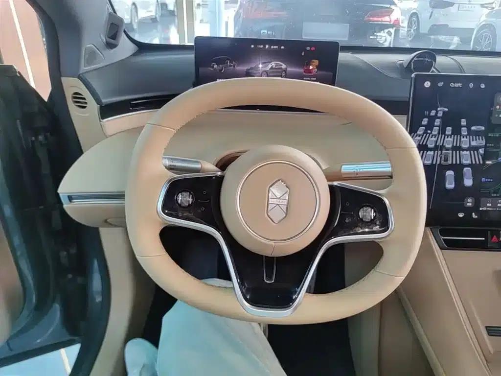 Zhijie R7 2025 Model, Extended Range 331km Ultra — миниатюра 11