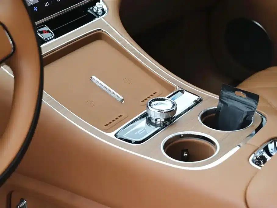 2025 S800 Premium Range Extended Star Executive Edition (4-seater, 192-line LiDAR) — миниатюра 16