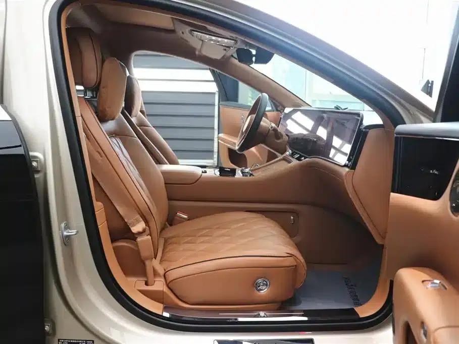 2025 S800 Premium Range Extended Star Executive Edition (4-seater, 192-line LiDAR) — миниатюра 31