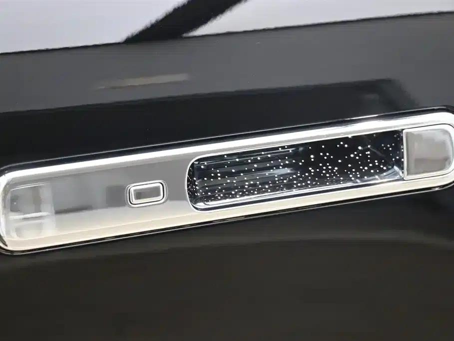 2025 S800 Premium Range Extended Star Executive Edition (4-seater, 192-line LiDAR) — миниатюра 38