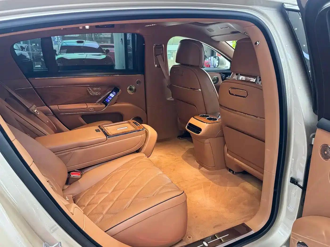 2025 S800 Premium Range Extended Star Edition 5-seater (192-line LiDAR) — миниатюра 9