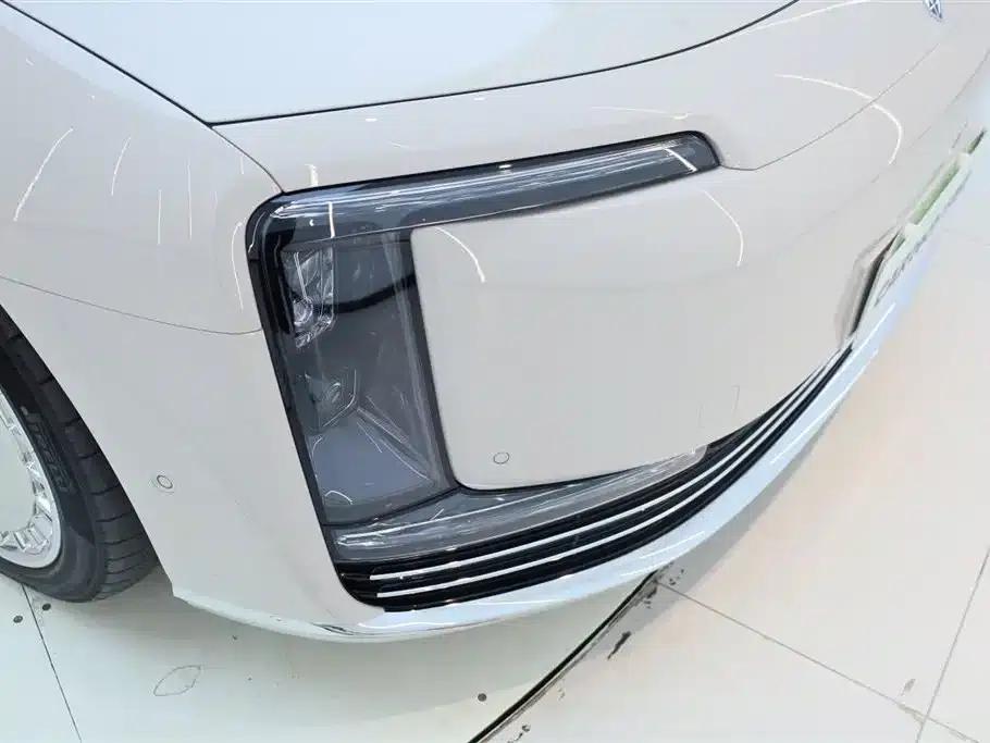 2025 S800 Premium Range Extended Star Executive Edition 4-seater (192-line LiDAR) — миниатюра 12