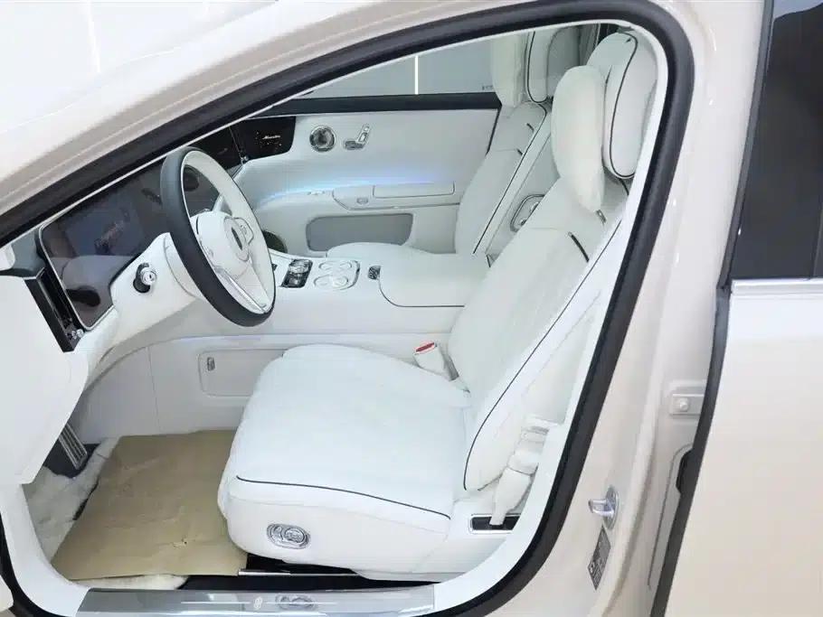 2025 S800 Premium Range Extended Star Executive Edition 4-seater (192-line LiDAR) — миниатюра 17