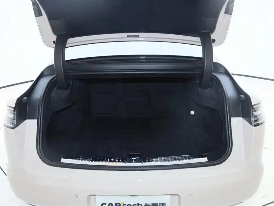 2025 S800 Premium Range Extended Star Executive Edition 4-seater (192-line LiDAR) — миниатюра 10