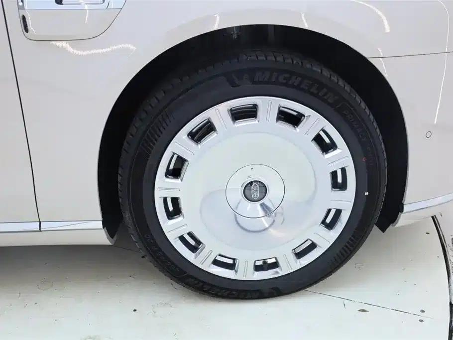 2025 S800 Premium Range Extended Star Executive Edition (4-seater, 192-line LiDAR) — миниатюра 13