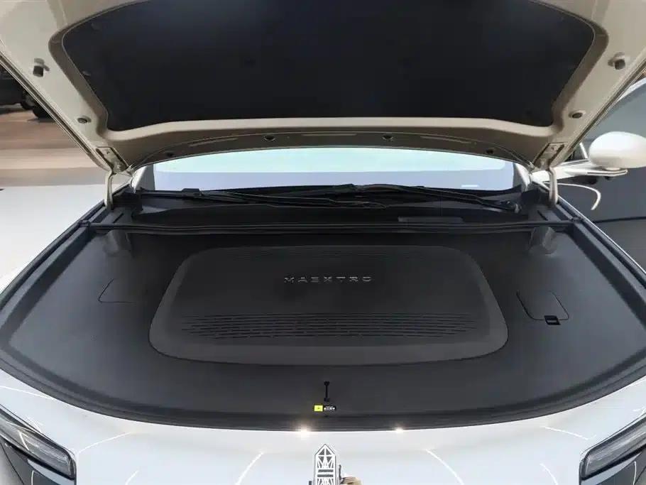 2025 S800 Premium Range Extended Star Executive Edition 4-seater (192-line LiDAR) — миниатюра 20