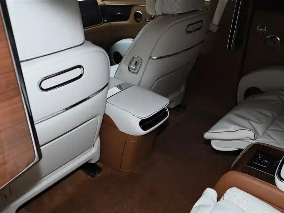 2025 S800 Premium Range Extended Star Executive Edition 4-seater (192-line LiDAR) — миниатюра 22