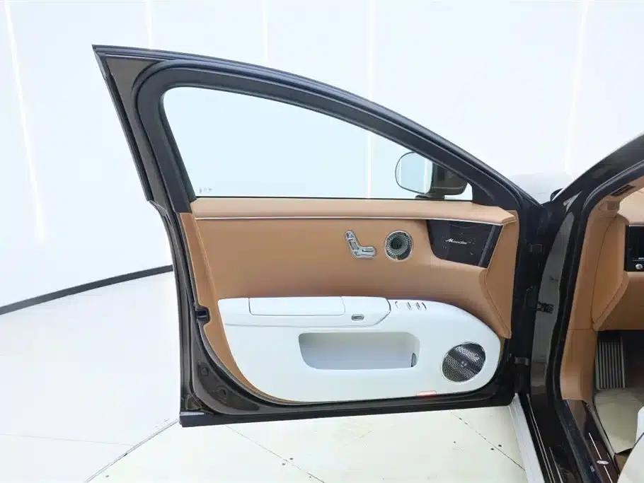 2025 S800 Premium Range Extended Star Executive Edition (4-seater, 192-line LiDAR) — миниатюра 17