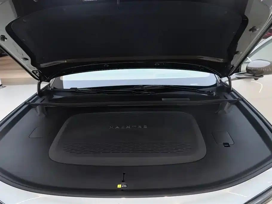 2025 S800 Premium Range Extended Star Executive Edition (4-seater, 192-line LiDAR) — миниатюра 21