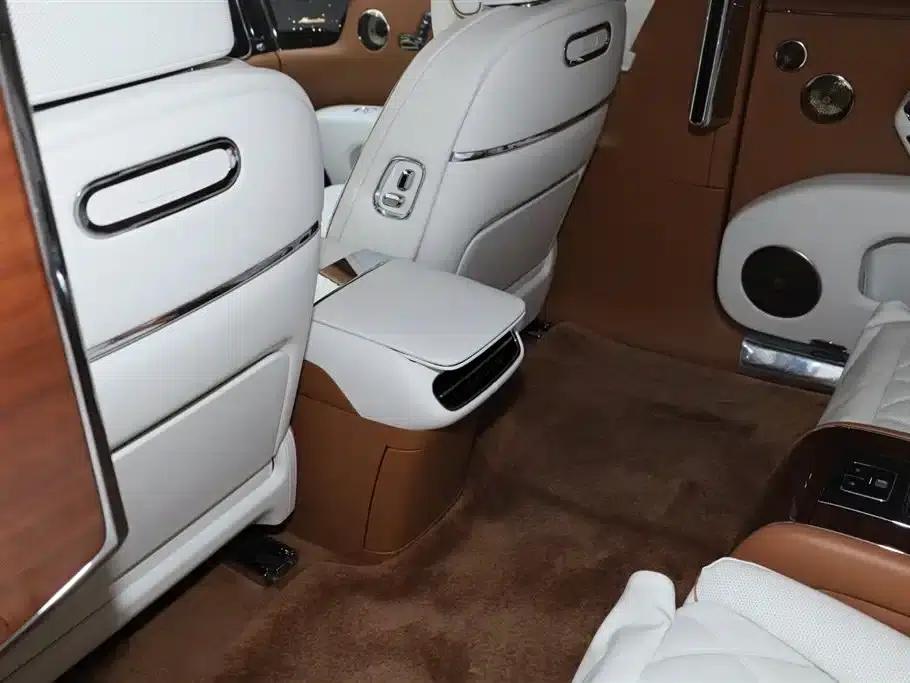2025 S800 Premium Range Extended Star Executive Edition (4-seater, 192-line LiDAR) — миниатюра 23